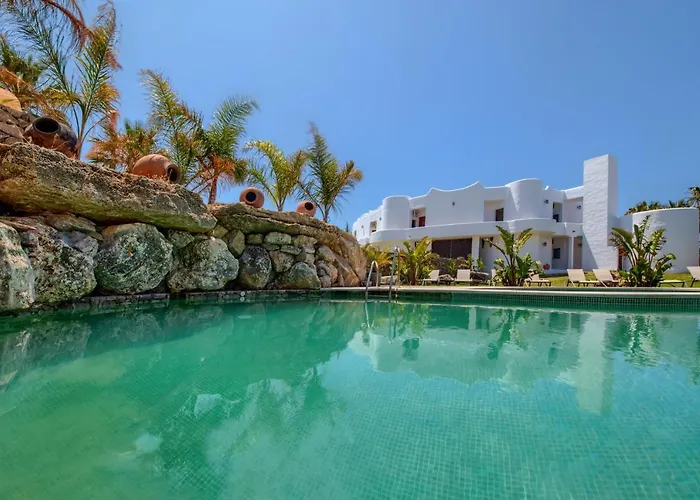 Apartamentos Turisticos Bahia De Trafalgar